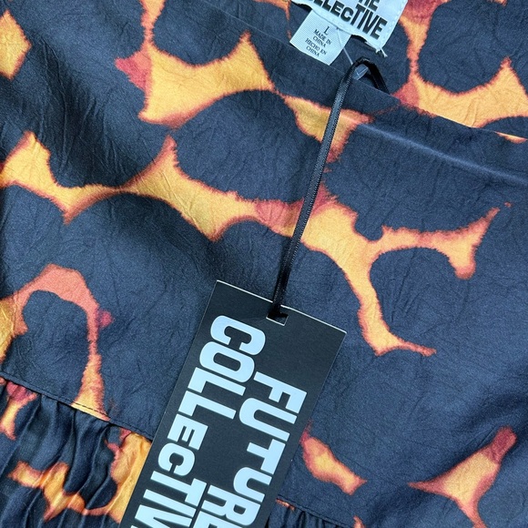 FUTURE COLLECTIVE women’s drop waist midi flames goth biker skirt size Large NWT - Picture 12 of 12